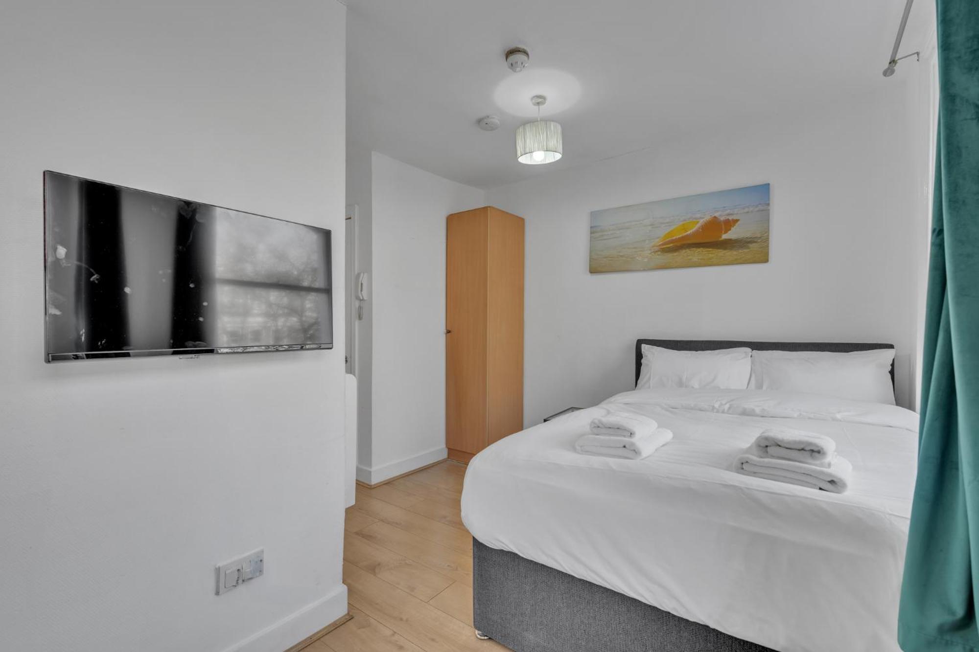 Beaufort Gardens Apartment